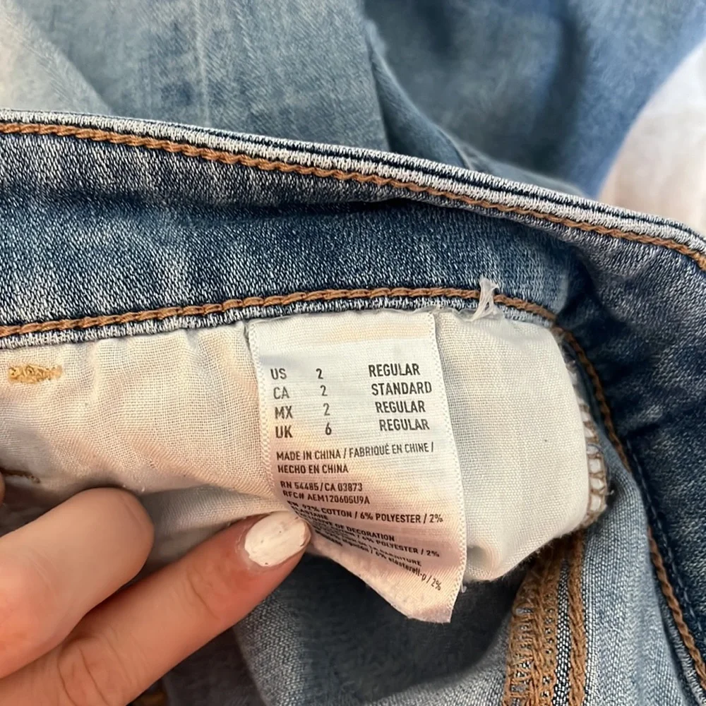 DONATED - American Eagle Skinny Jeans - Picture 6 of 6